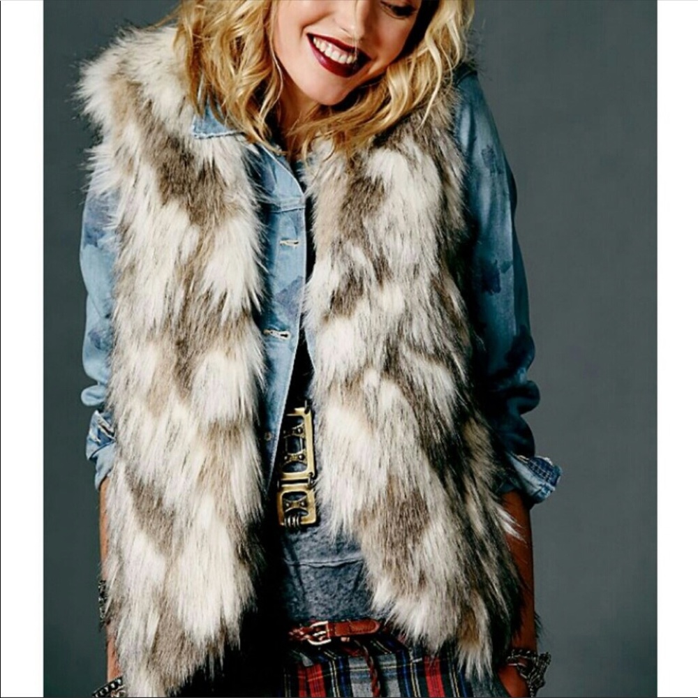 Free people - Call of the Wild Fur Vest Size Small